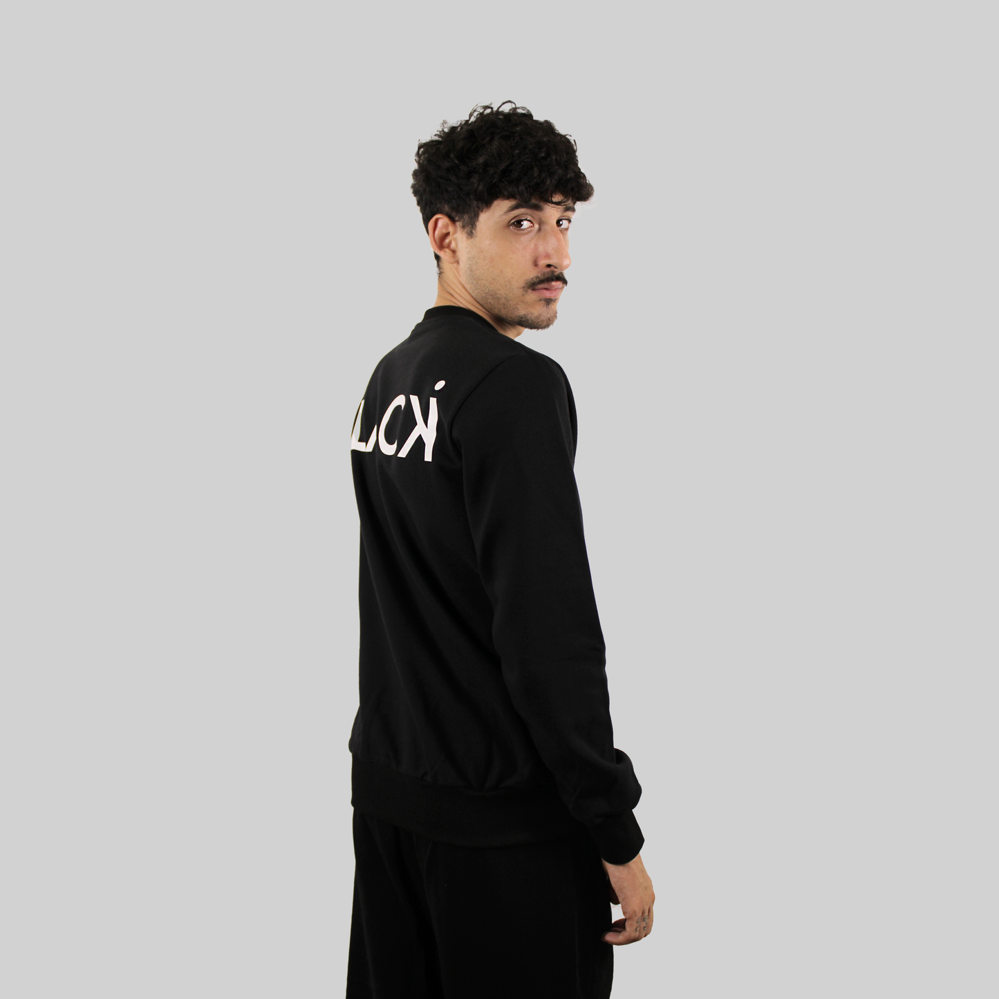 Sweatshirt White Icon